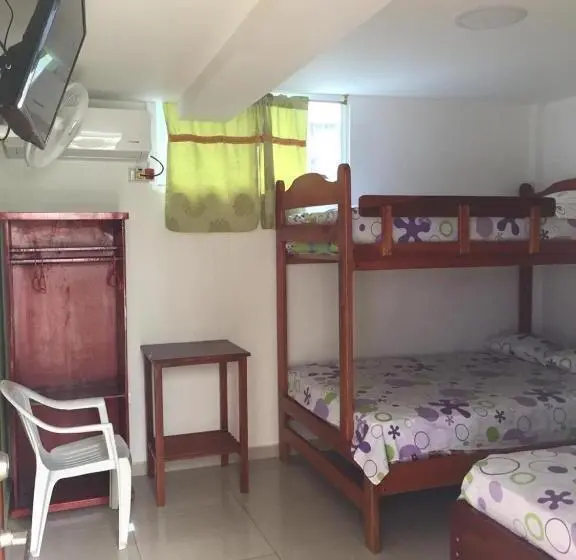ファミリールーム, Hostal Sarai