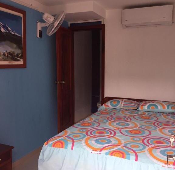 اتاق استاندارد, Hostal Sarai