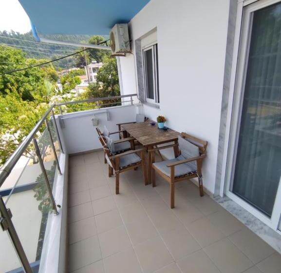 带1个卧室的高级公寓, Celeste Deluxe Apartments