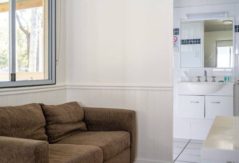 کابین, Koala Shores Holiday Park