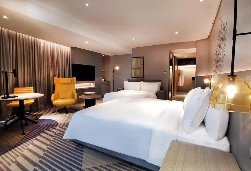 キングサイズベッドのスイートルーム, Holiday Inn Johor Bahru City Centre By Ihg