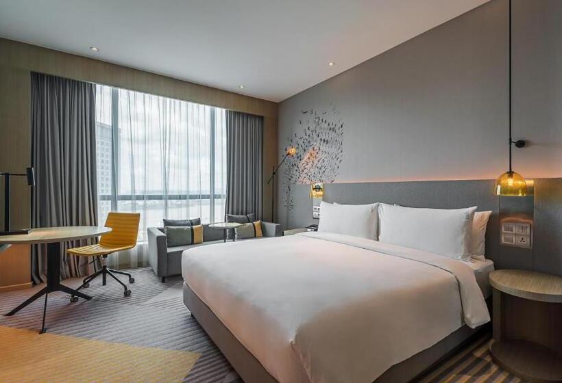 חדר פרמיום נוף לים, Holiday Inn Johor Bahru City Centre By Ihg