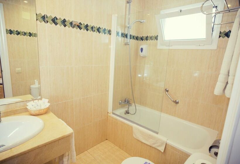 Апартаменты 1 Спальня Боковой Вид на Море, Puerto Azul Marbella