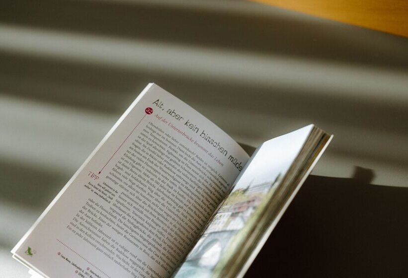 חדר משפחתי, A1 Grauholz