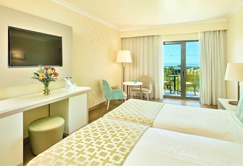 豪华海景房, Baia Grande