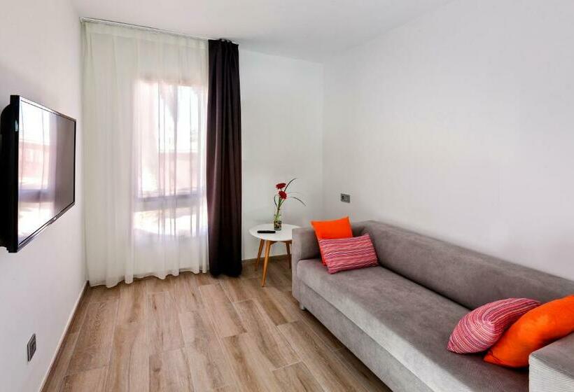 סוויטה, Barcelo Corralejo Sands