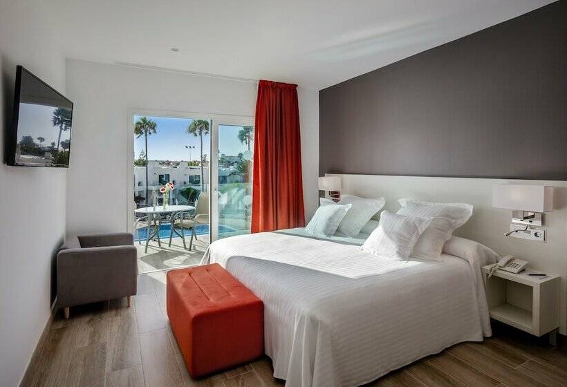 Quarto Estandar, Barcelo Corralejo Sands