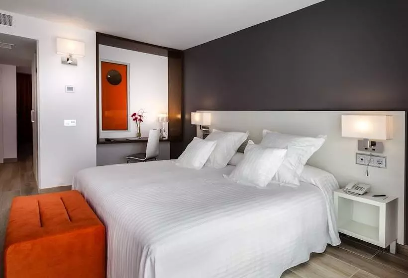 سوییت خانوادگی, Barcelo Corralejo Sands
