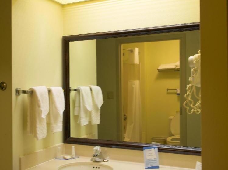 Номер Стандарт, Baymont By Wyndham Mason