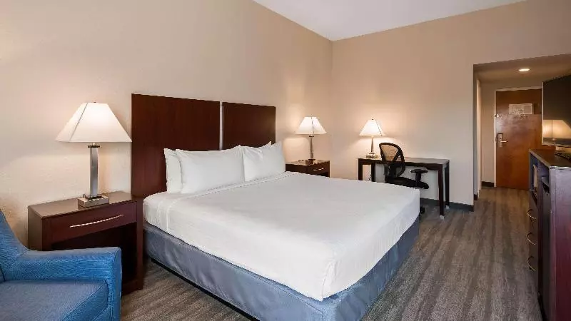 キングサイズベッドのスタンダードルーム, Best Western Tampa