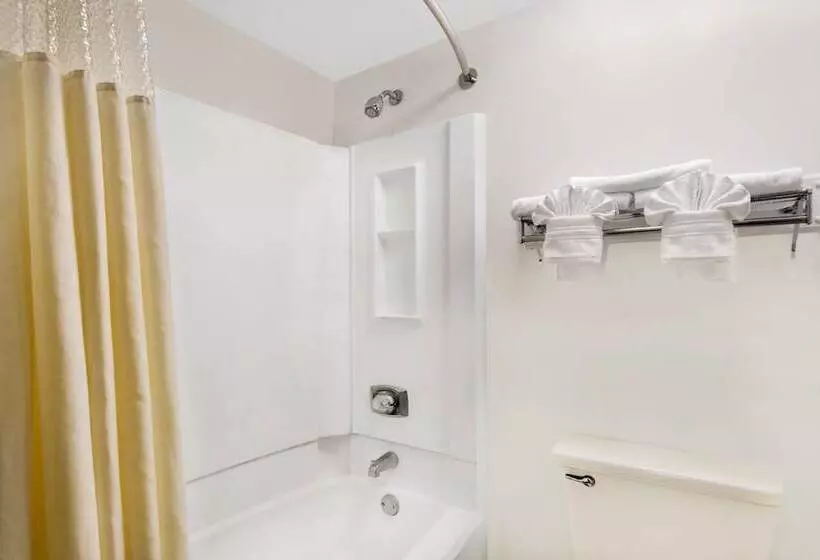 Standard-huone 2 Parivuodetta, Days Inn By Wyndham Indianapolis Northeast