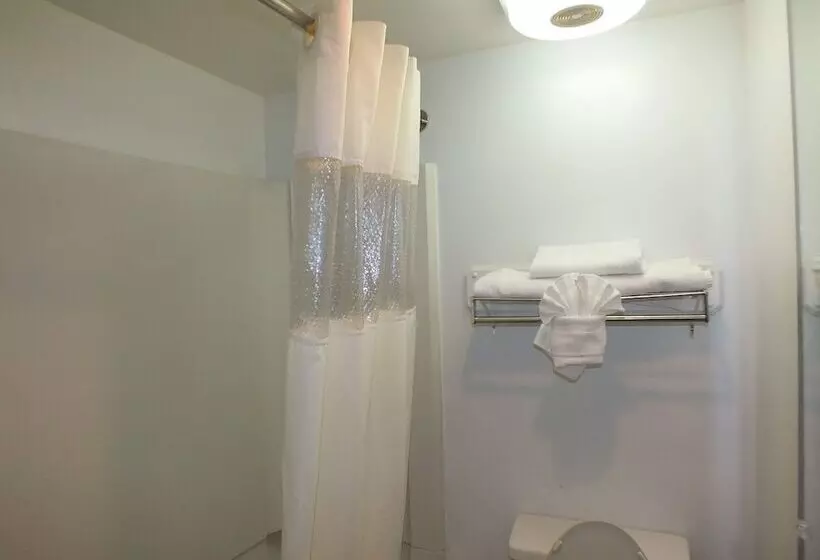 Standard-huone 2 Parivuodetta, Days Inn By Wyndham Indianapolis Northeast