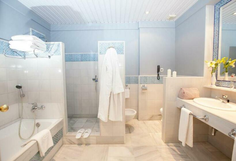 高级大房间, Duque De Najera