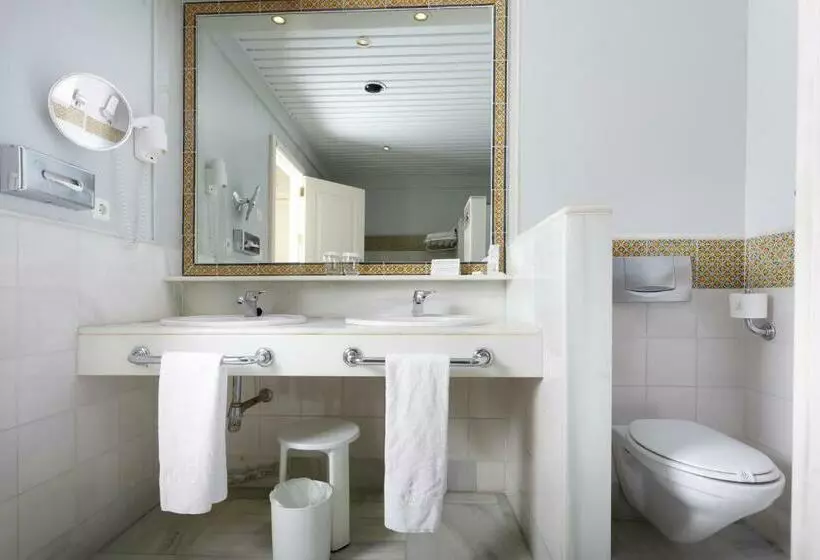 Standardzimmer mit Meerblick, Duque De Najera