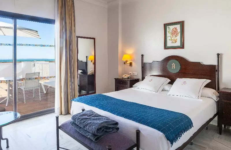 Standardzimmer mit Meerblick, Duque De Najera