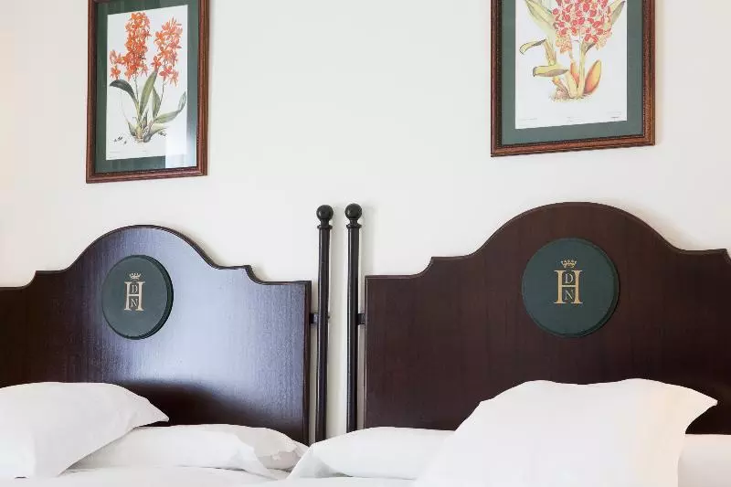 Standardzimmer, Duque De Najera