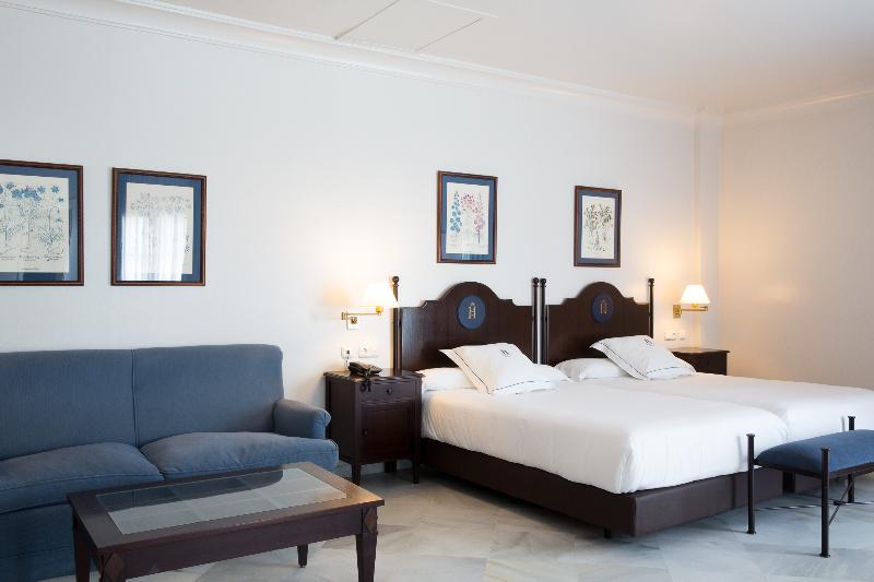 高级大房间, Duque De Najera