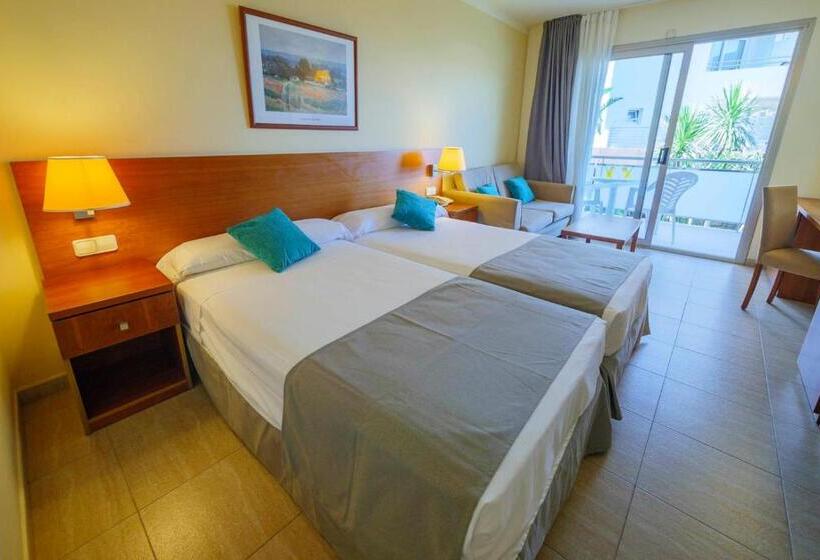 Номер Стандарт Трехместный, DWO Sirius - Adults Only (+16)