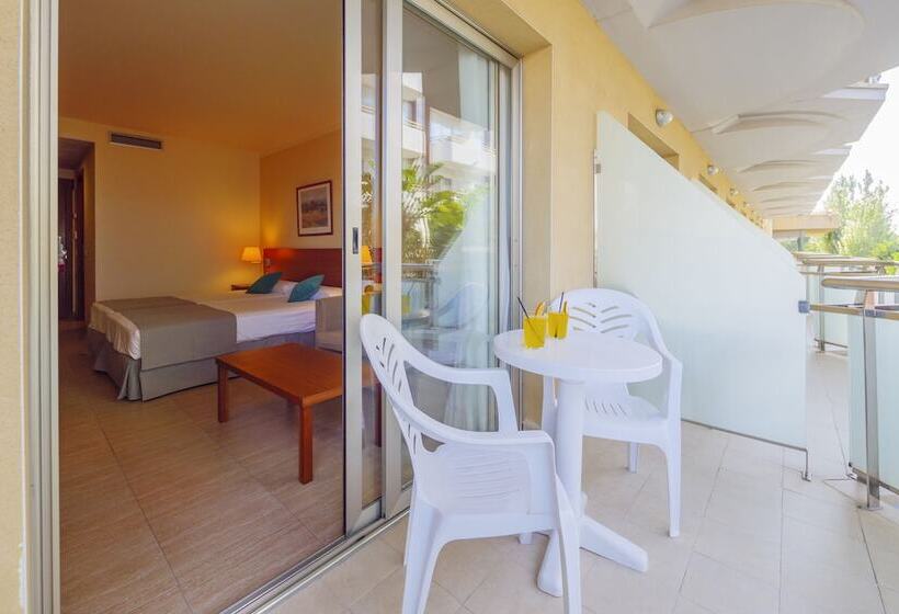 Номер Стандарт Трехместный, DWO Sirius - Adults Only (+16)