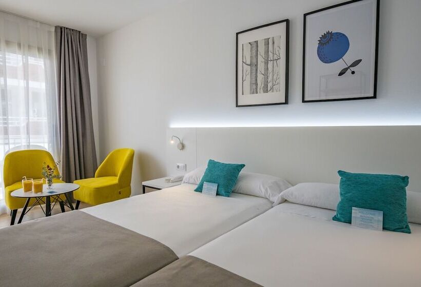 Трехместный Номер Премиум, DWO Sirius - Adults Only (+16)