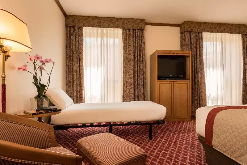 اتاق استاندارد سه نفره, Eurostars Las Claras