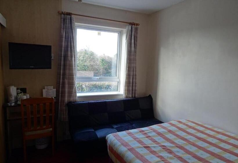 Номер Superior, The Gatwick White House