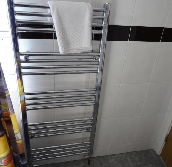 Трехместный Номер Superior, The Gatwick White House