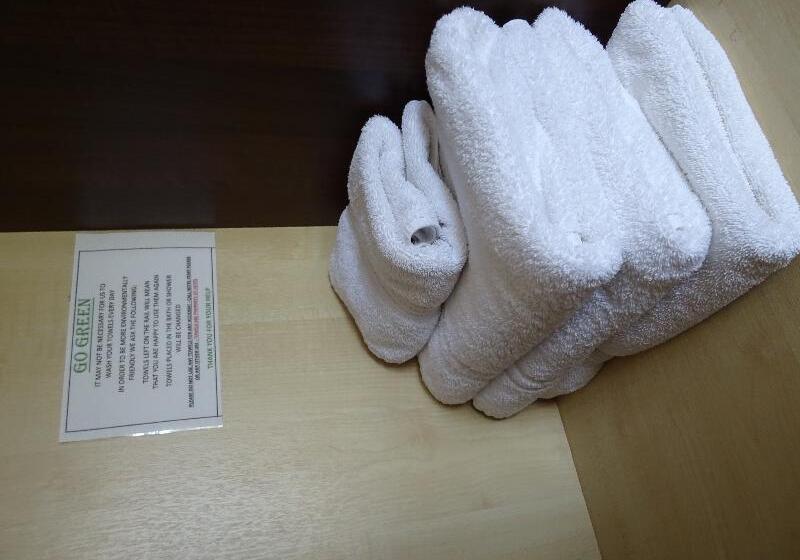 Трехместный Номер Superior, The Gatwick White House