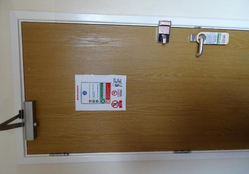 Трехместный Номер Superior, The Gatwick White House