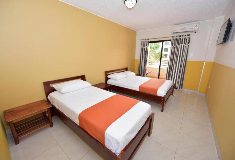 スタンダードルーム, La Aldea