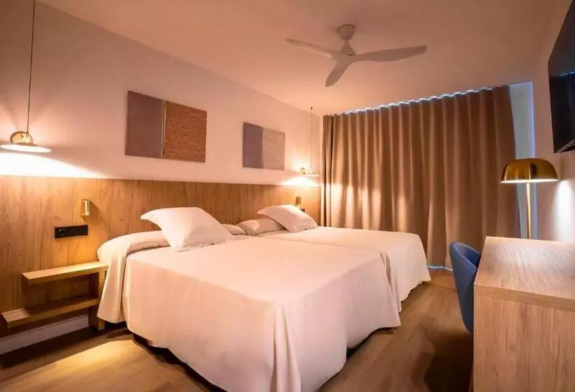 اتاق استاندارد, Ohtels Vil·la Romana
