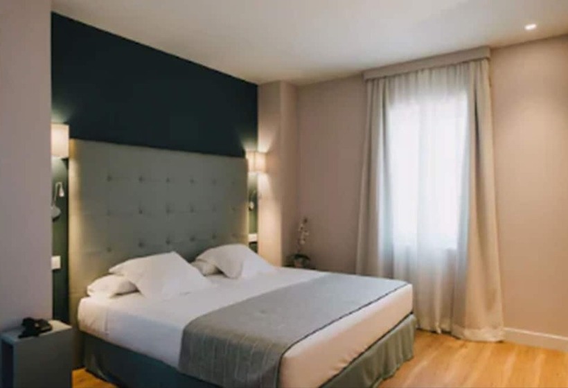 غرفة قياسية, Pax Torrelodones