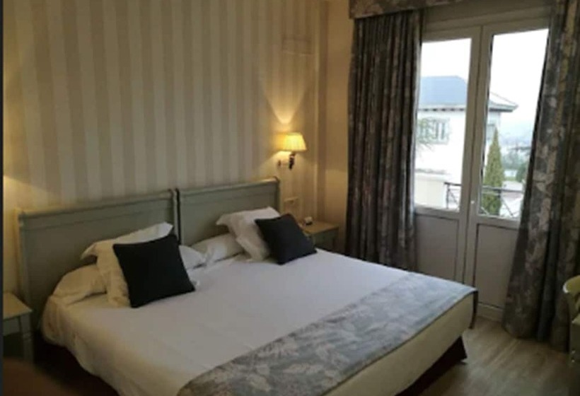 غرفة سوبيريور, Pax Torrelodones