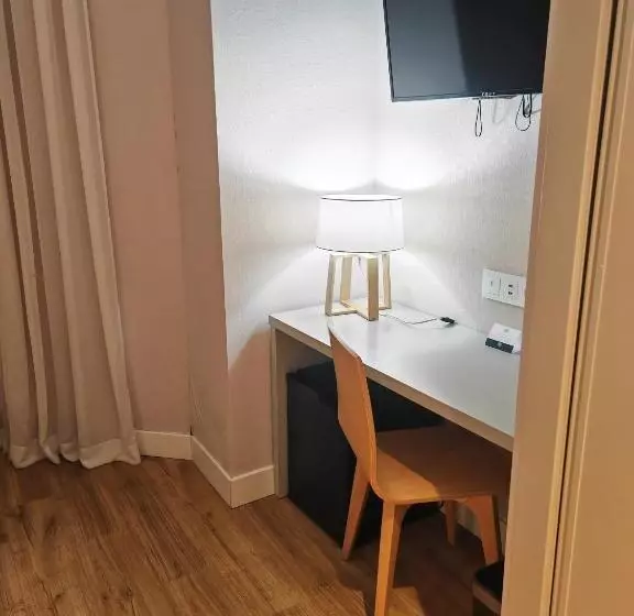Habitación Estàndard Individual, Pax Torrelodones