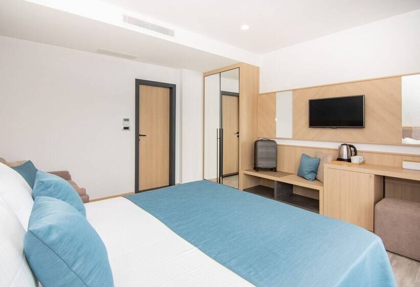 اتاق استاندارد سه نفره, Perla