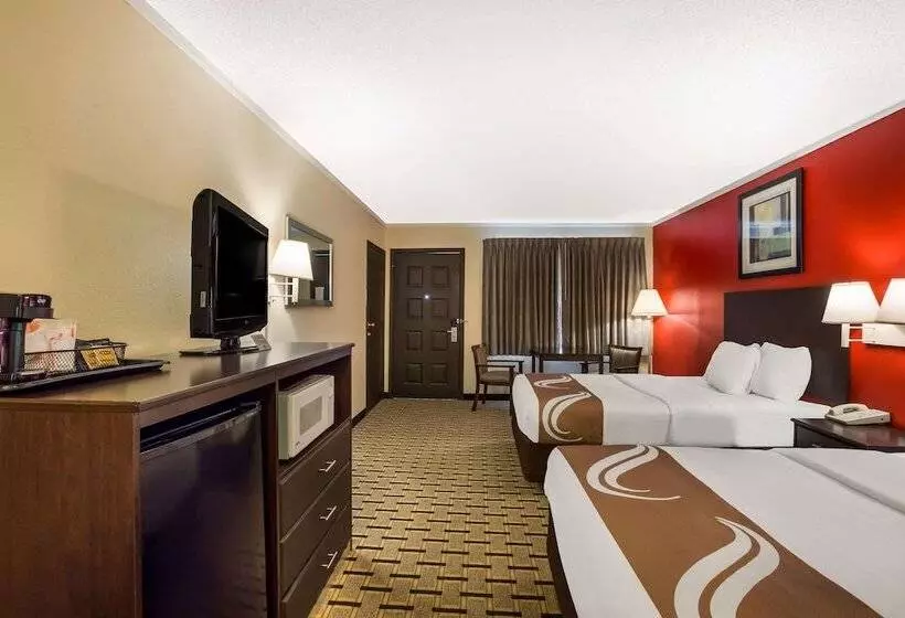 ２ダブルベッドのスタンダードルーム, Quality Inn & Suites Millville