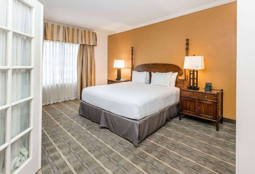 身障者適用スイートルーム, Richmond Inn & Suites Trademark Collection By Wyndham