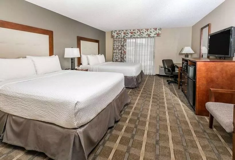 اتاق استاندارد با 2 تخت دوبل, Richmond Inn & Suites Trademark Collection By Wyndham