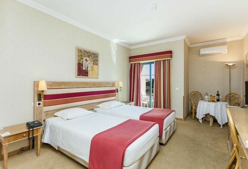 غرفة قياسية, Riviera