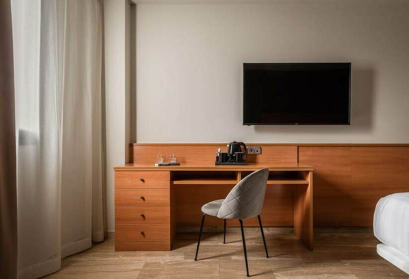 غرفة قياسية, Sb Express Tarragona