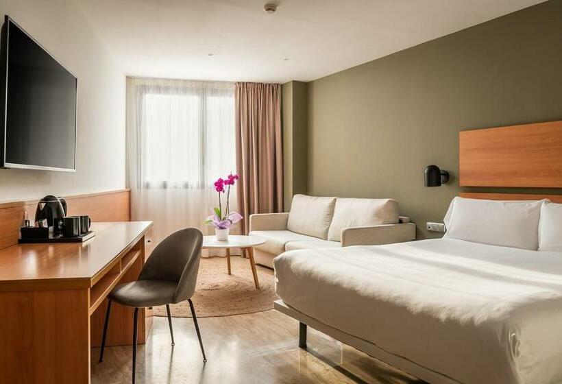 غرفة قياسية رباعية, Sb Express Tarragona