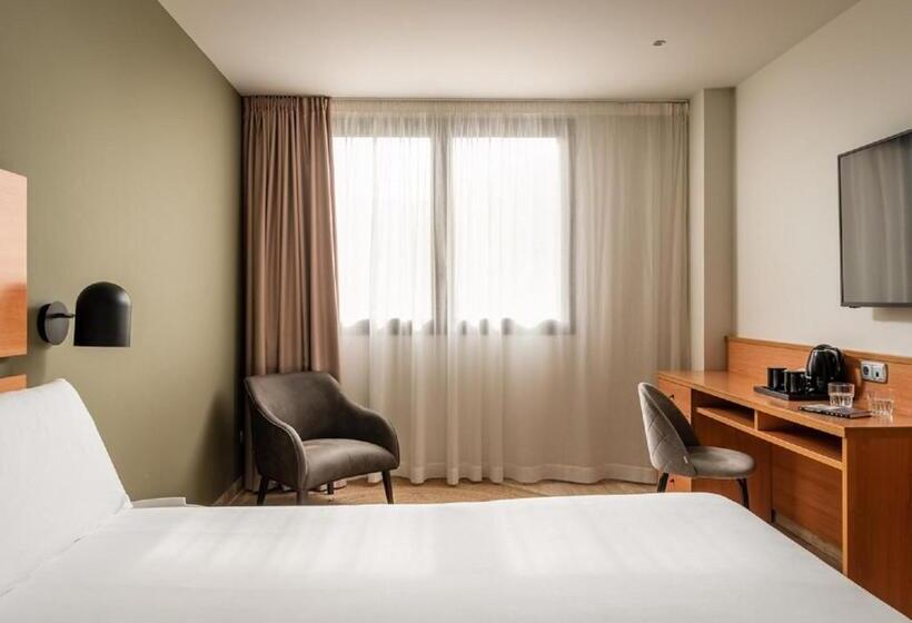 غرفة قياسية, Sb Express Tarragona