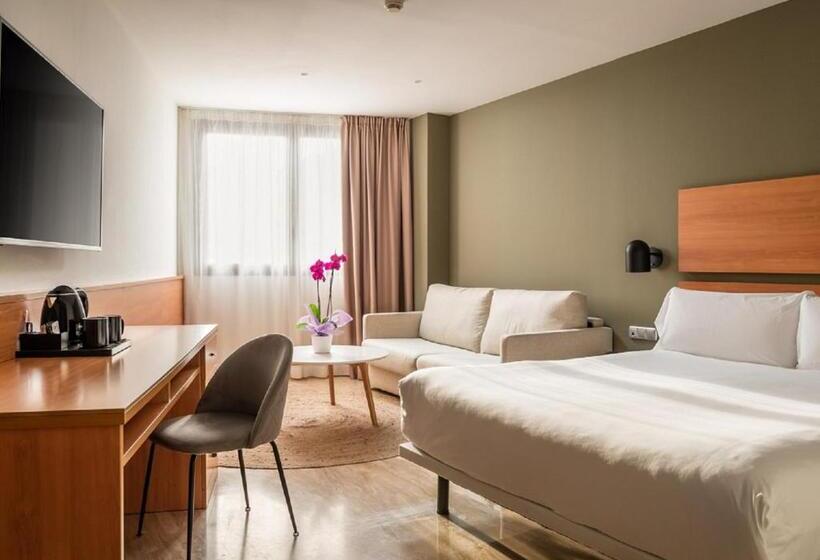 4인용 스탠다드 룸, Sb Express Tarragona