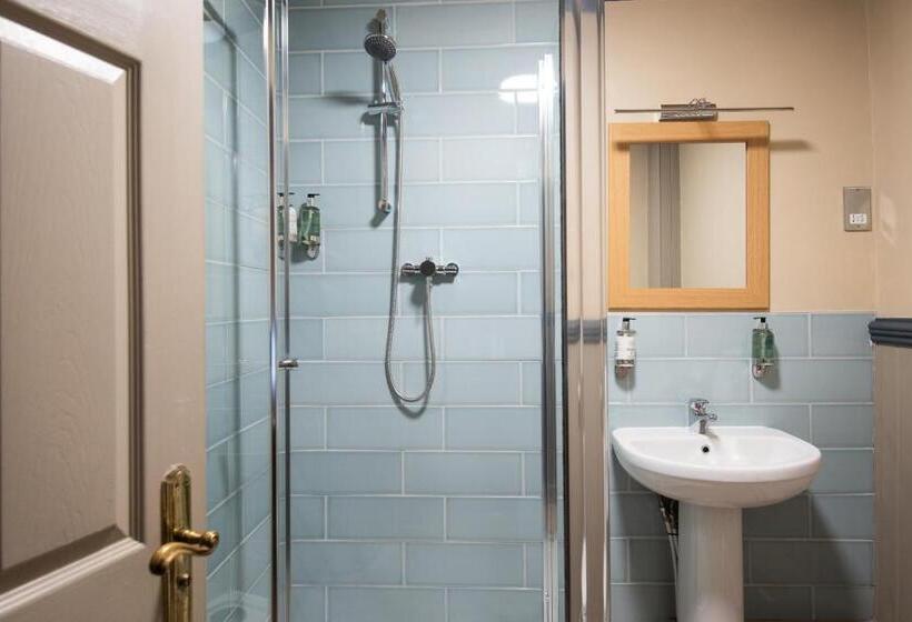 Standard Yhden Hengen Huone, The Kingslodge Inn   The Inn Collection Group