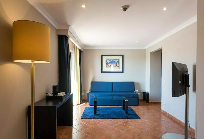 سوییت جونیور, Vila Gale Tavira