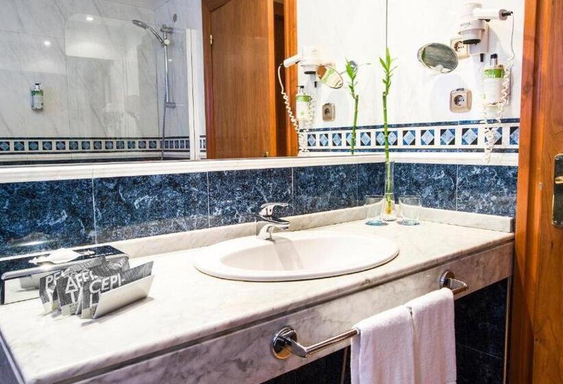 프리미엄 싱글 룸, Zentral Gijon Rey Pelayo