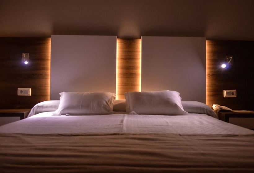 اتاق استاندارد با چشم‌انداز دریا, Seramar Hotel Comodoro Playa