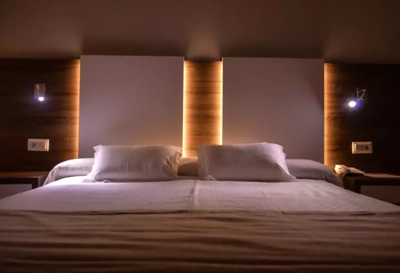 اتاق استاندارد با چشم‌انداز دریا, Seramar Hotel Comodoro Playa