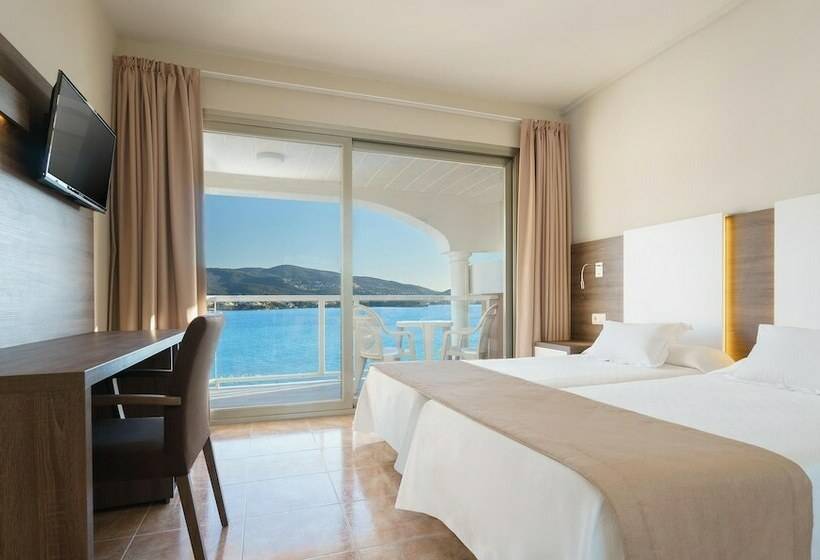 اتاق استاندارد با چشم‌انداز دریا, Seramar Hotel Comodoro Playa