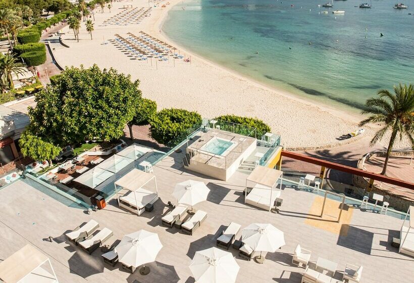 اتاق خانوادگی با چشم‌انداز دریا, Seramar Hotel Comodoro Playa